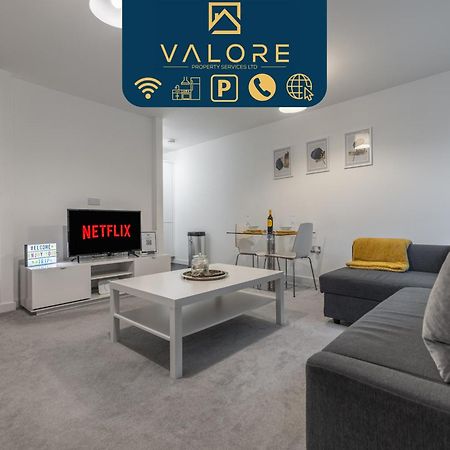 Modern 1 Bed In Central Mk, Free Parking, Smart Tv, Manhattan House By Valore Property Services Milton Keynes Eksteriør billede