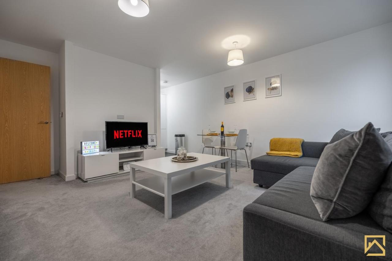 Modern 1 Bed In Central Mk, Free Parking, Smart Tv, Manhattan House By Valore Property Services Milton Keynes Eksteriør billede